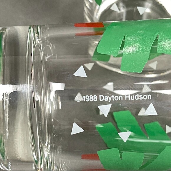 Dayton Hudson 1988 Highball Glasses Christmas Tree Clear Green Red Lot of 2 - Picture 5 of 7